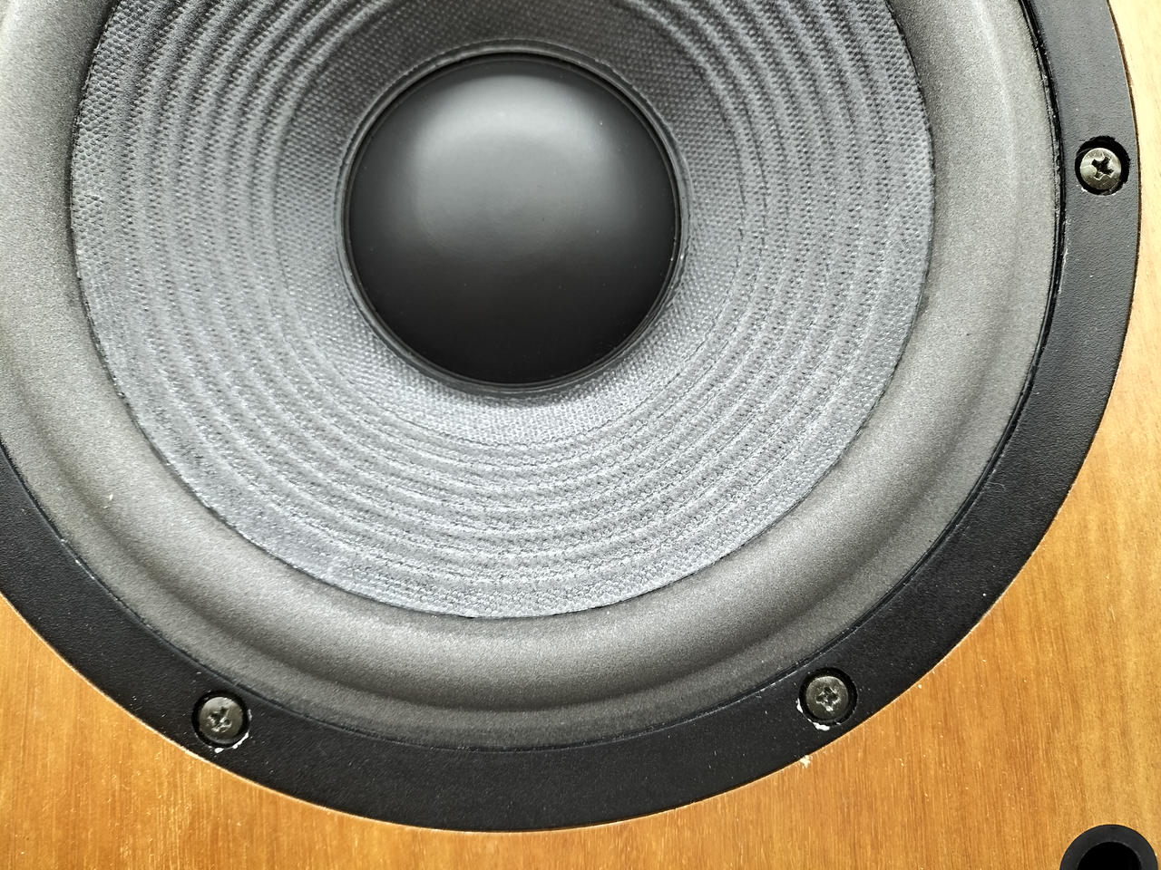 ◆大感謝祭!! JBL J820M スピーカー ペア m0s8084 ジェービーエル(JBL)|【指定業者にてエッジ交換済み】スピーカー
