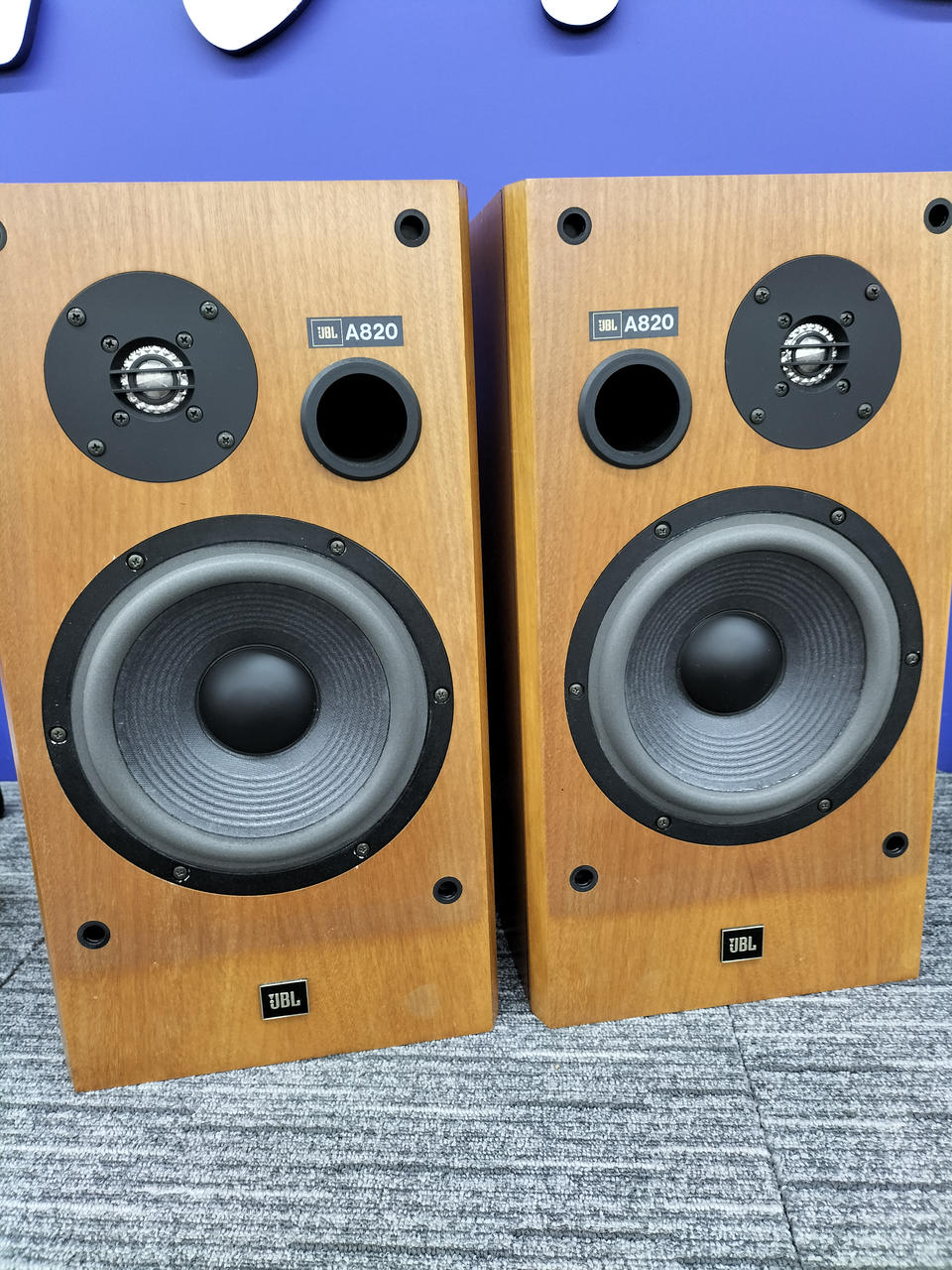 ジェービーエル(JBL)|【指定業者にてエッジ交換済み】スピーカー