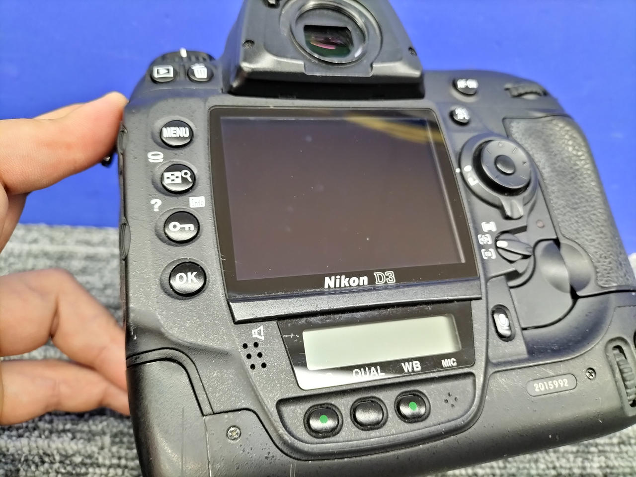 ニコン(NIKON)|【液晶内チリ、ホコリ混入有り】デジタルカメラ|HARDOFF
