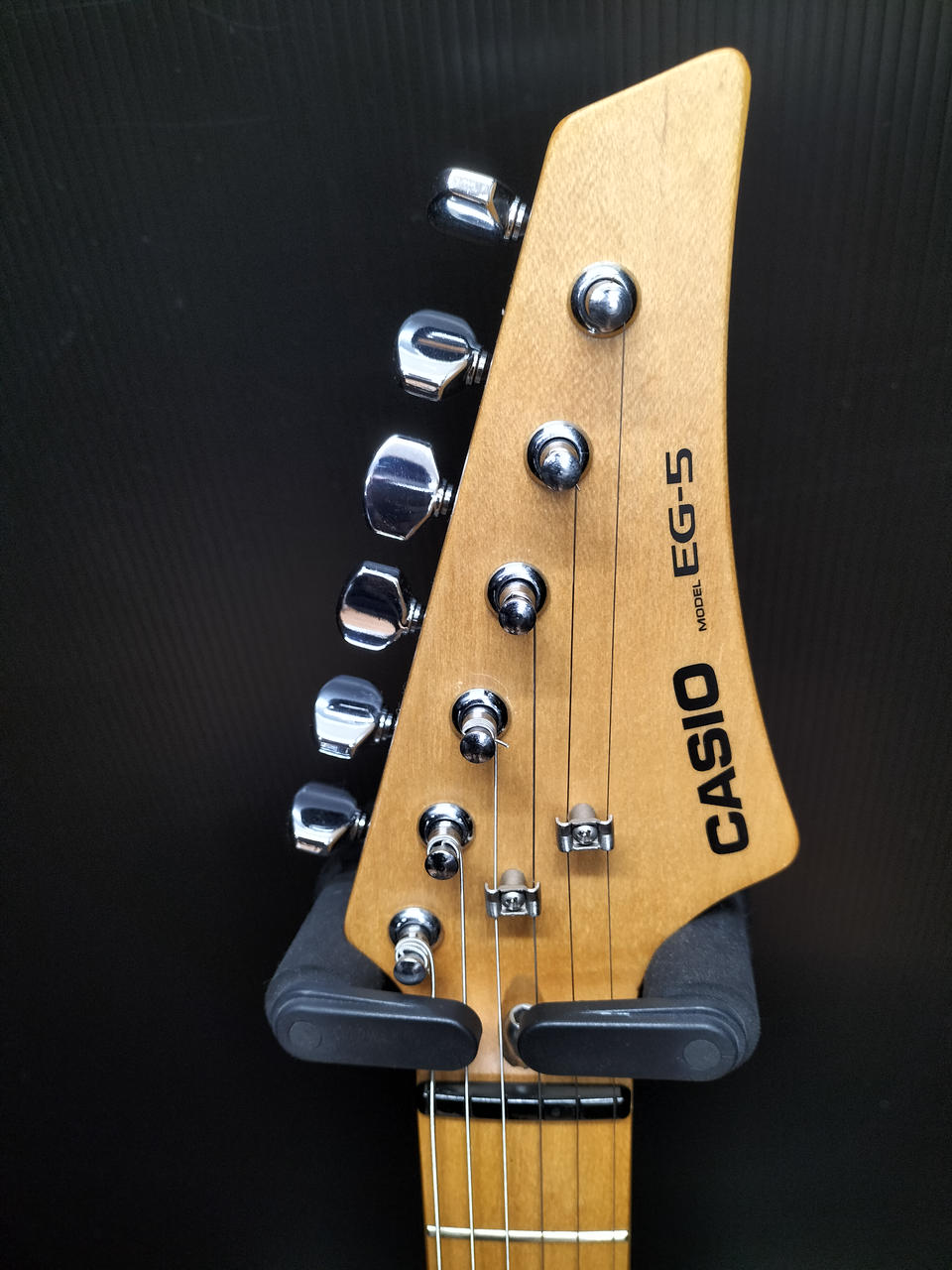 CASIO|【King Gnuの常田大希氏が愛用のEG-5】|HARDOFFオフモール