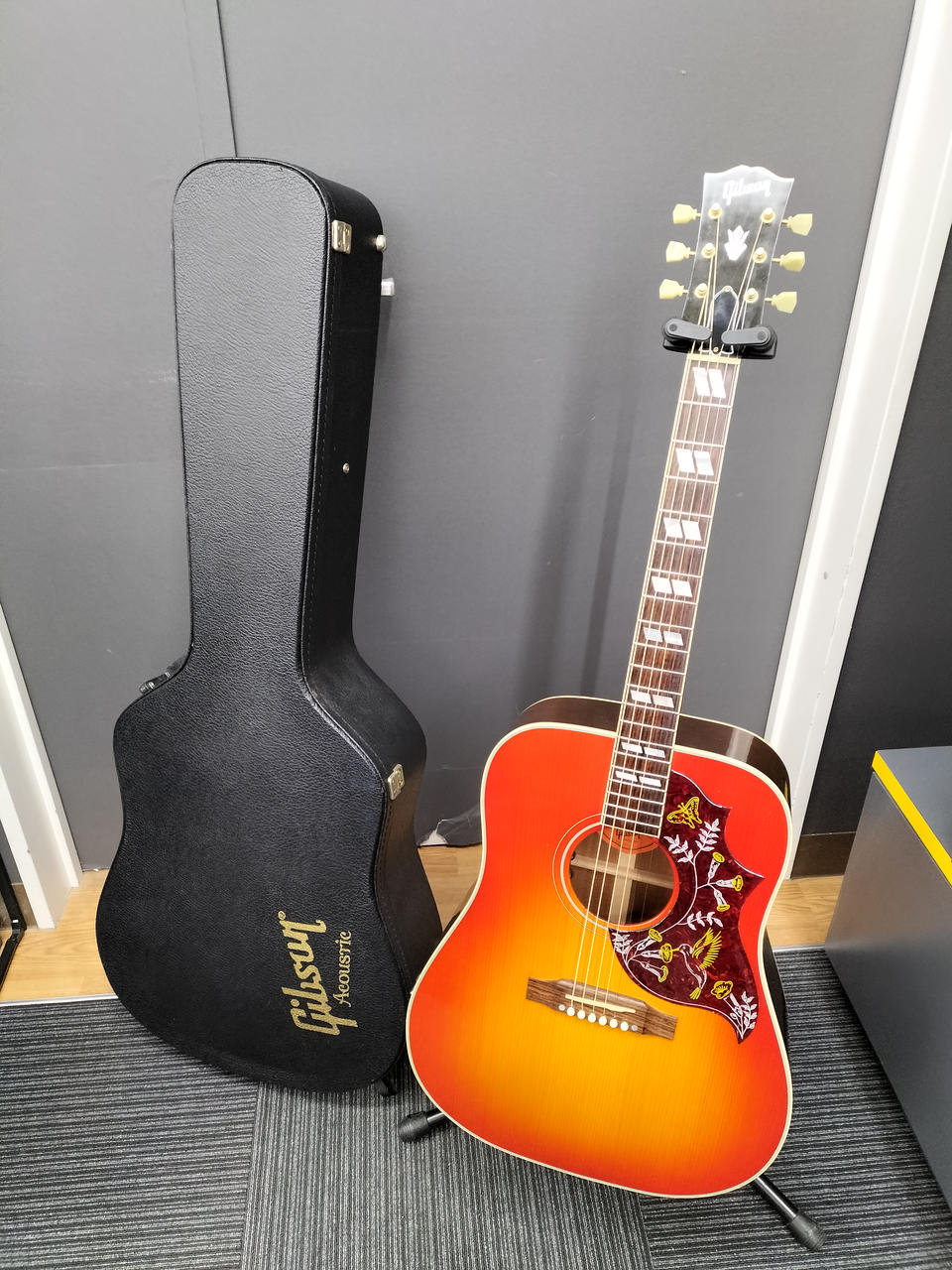 GIBSON CUSTOMSHOP|【2014製・CUSTOMSHOP製Hummingbird】|【ハードオフ