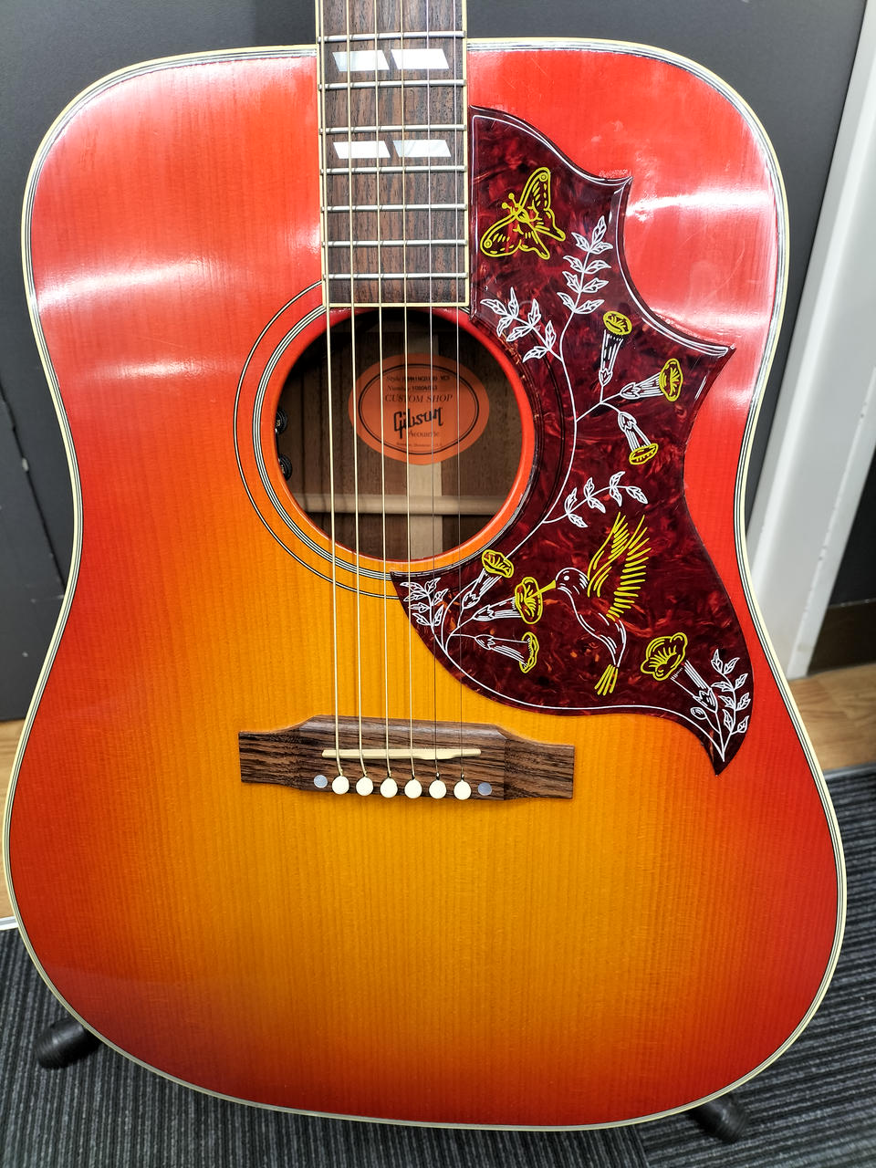 GIBSON CUSTOMSHOP|【2014製・CUSTOMSHOP製Hummingbird】|【ハードオフ