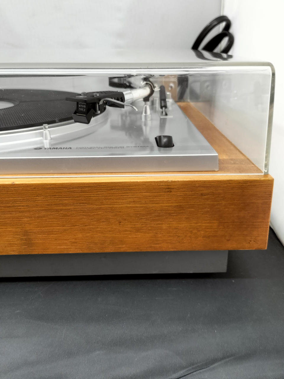 YAMAHA レコードプレーヤー ヤマハ | TT-S303 - HiFiコンポーネント - 概要