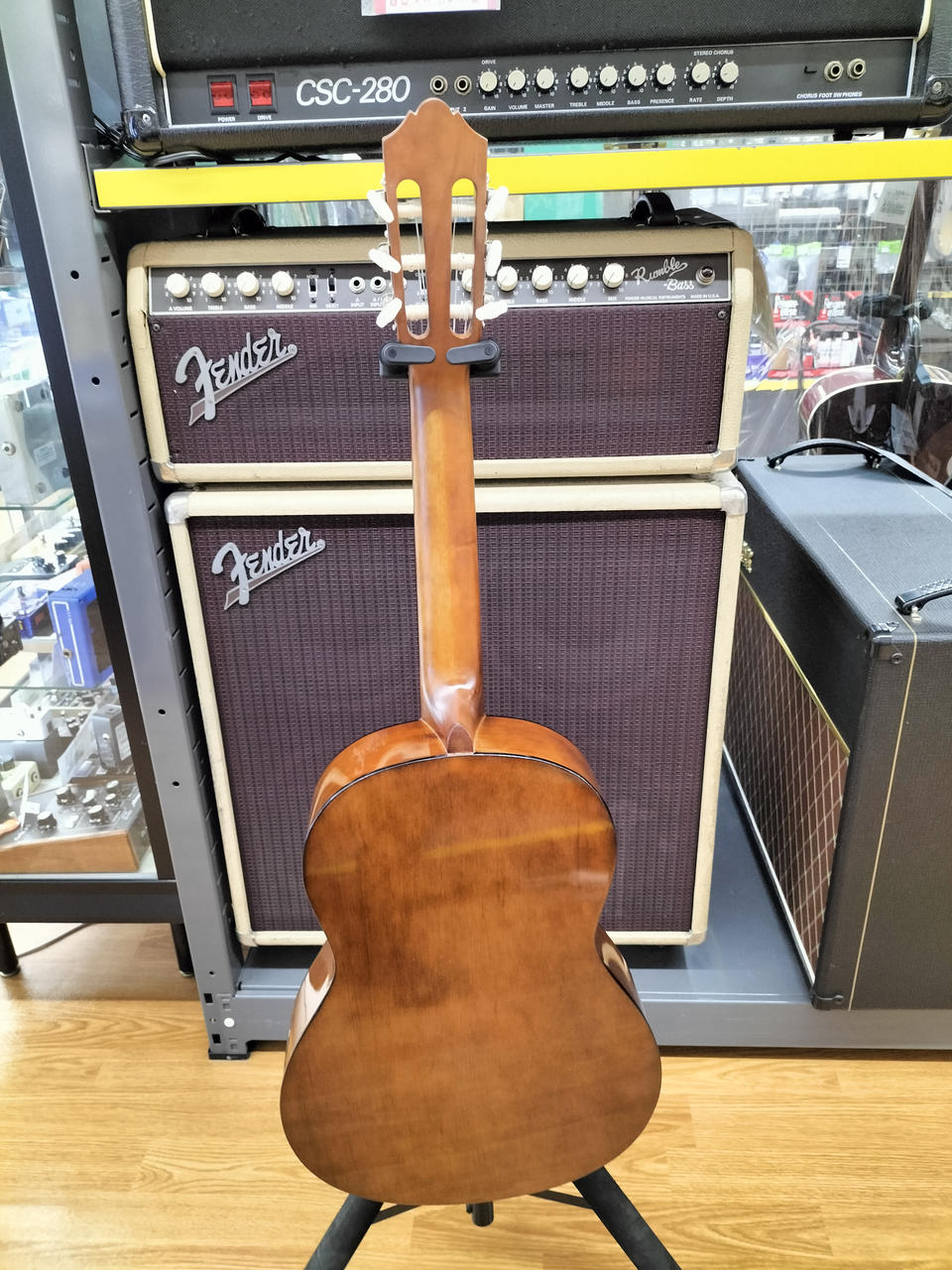 値下げしました。レア！フェンダークラシックギターFC-40 CLASSIC FC