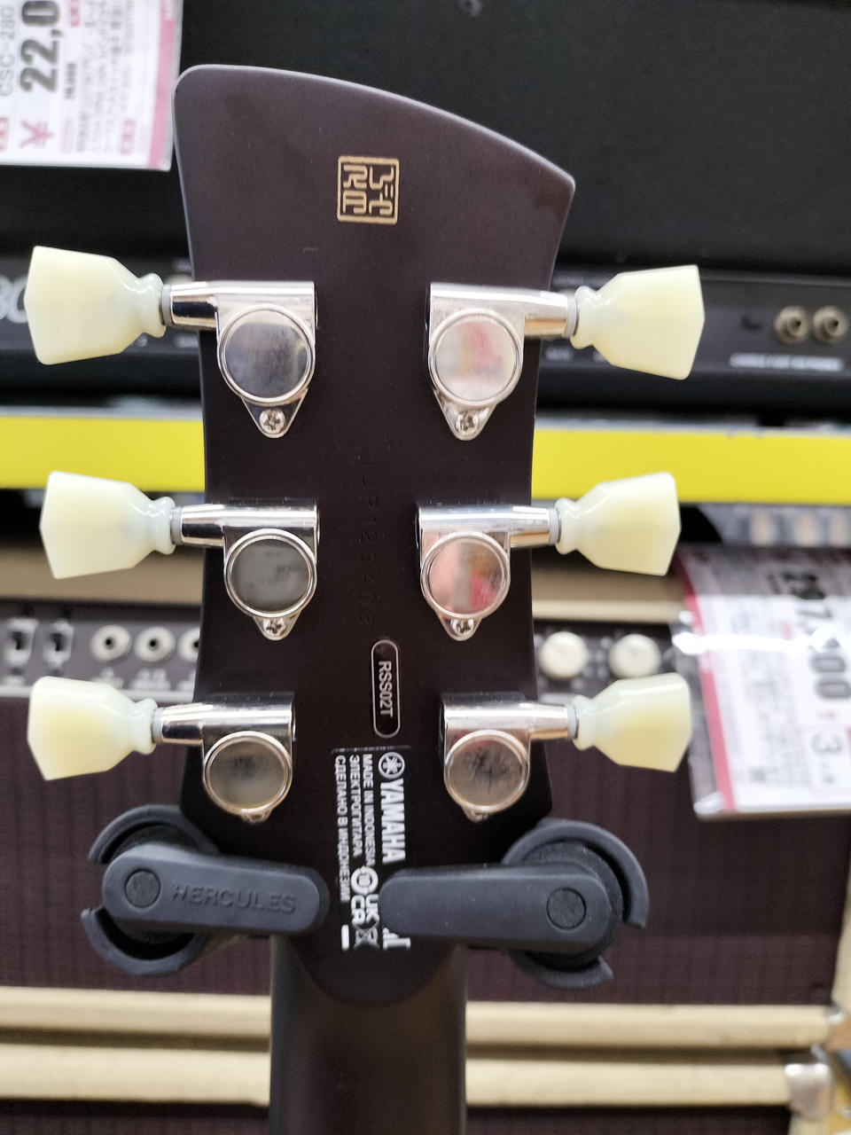 値下げしました。エレキギター Squier エレキギター 初心者セット Sonic Stratocaster (エレキ