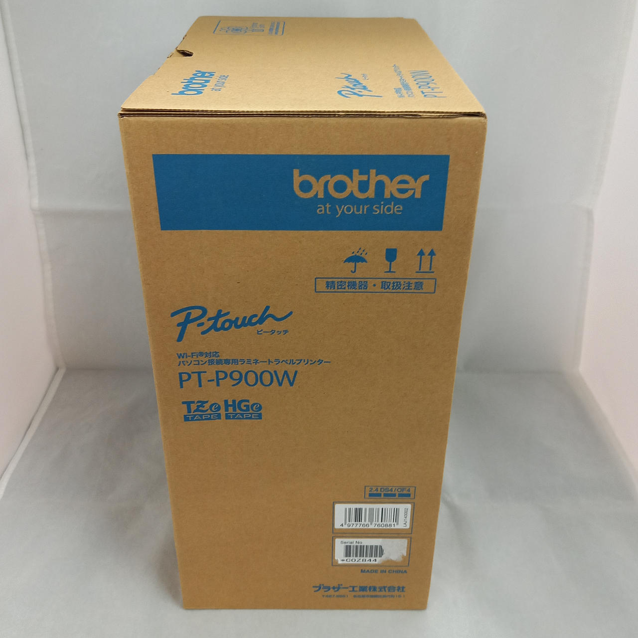 外箱シールやぶれ､凹み跡あり