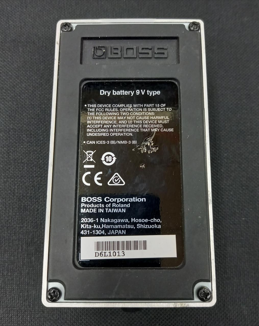 裏面シールにシワできてます