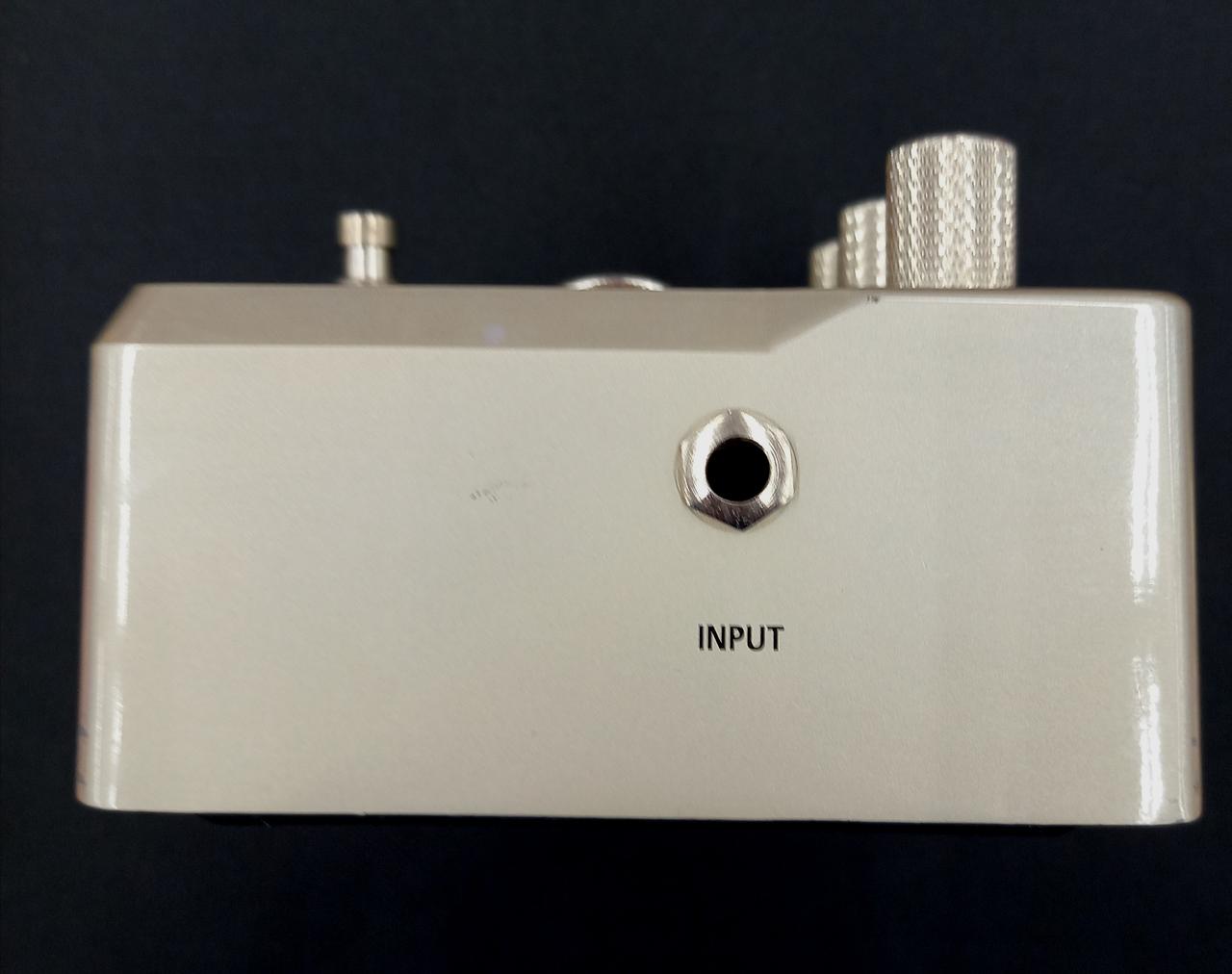 サイド、バックにも細かいキズあります