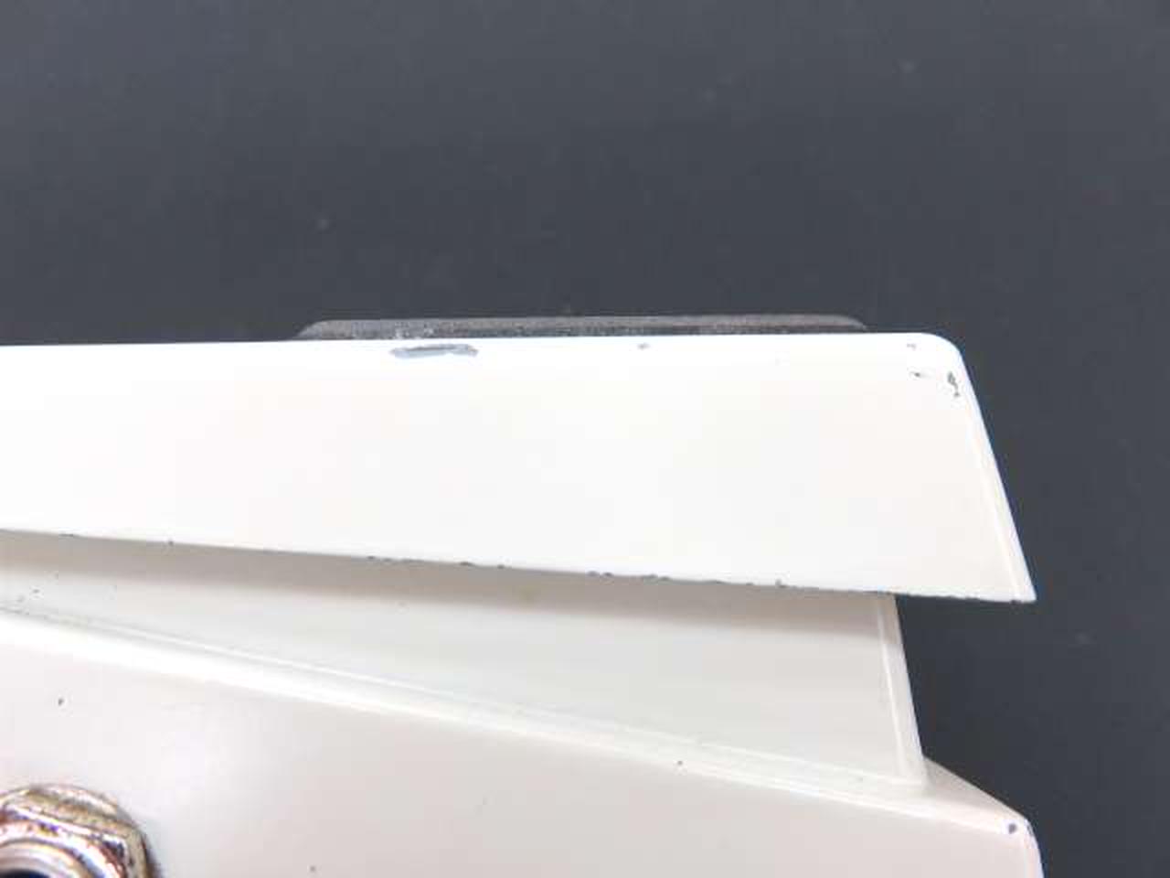 塗装はがれあり