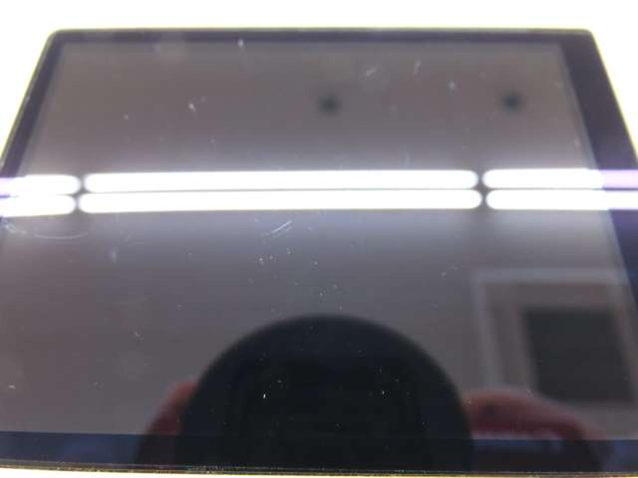 画面キズあり