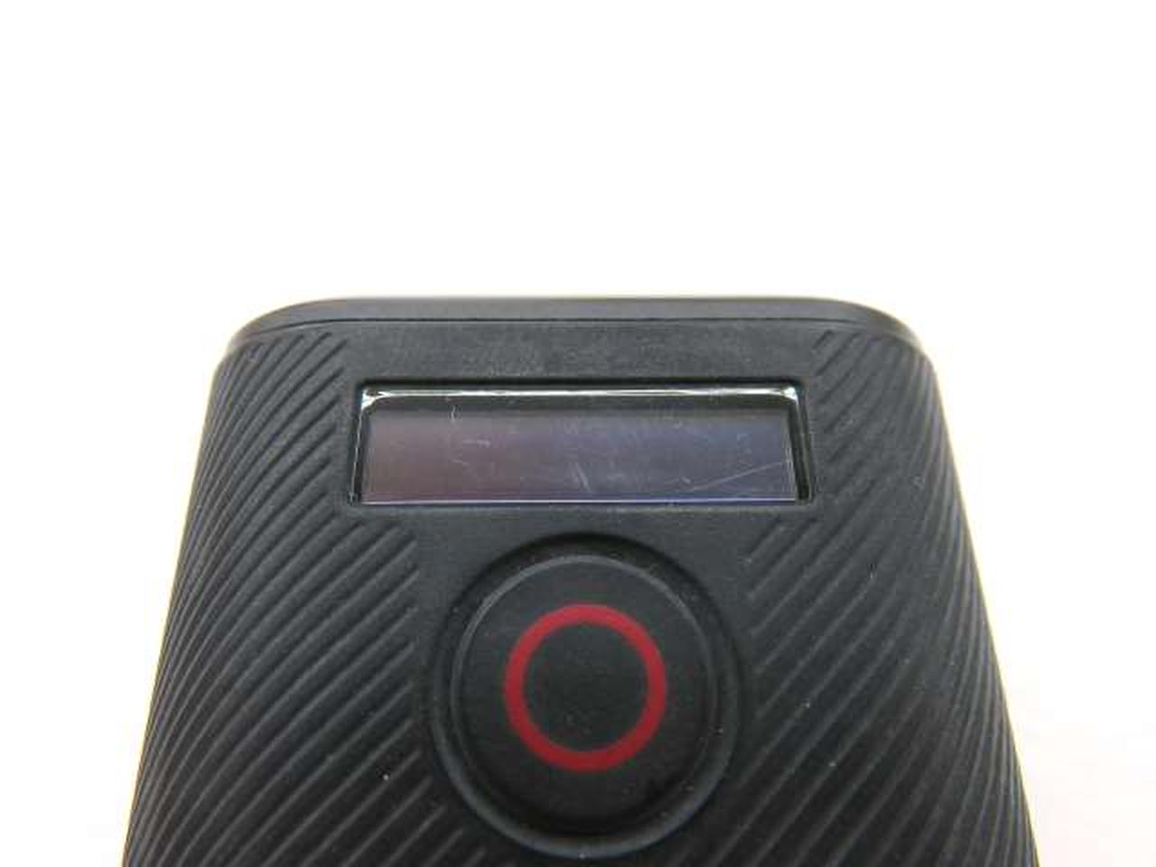 液晶にキズあり