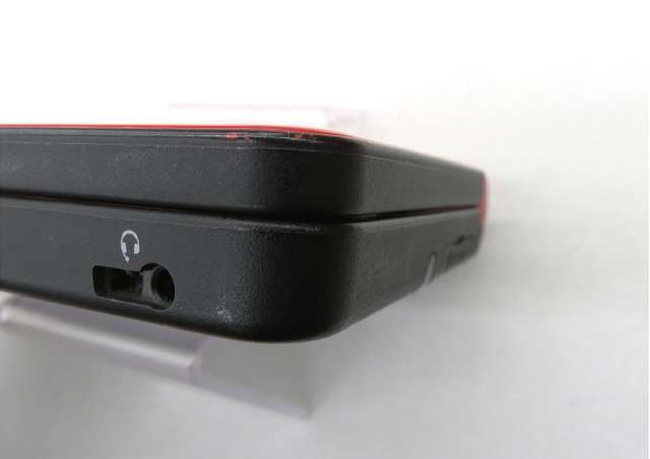 汚れ、塗装はがれあり