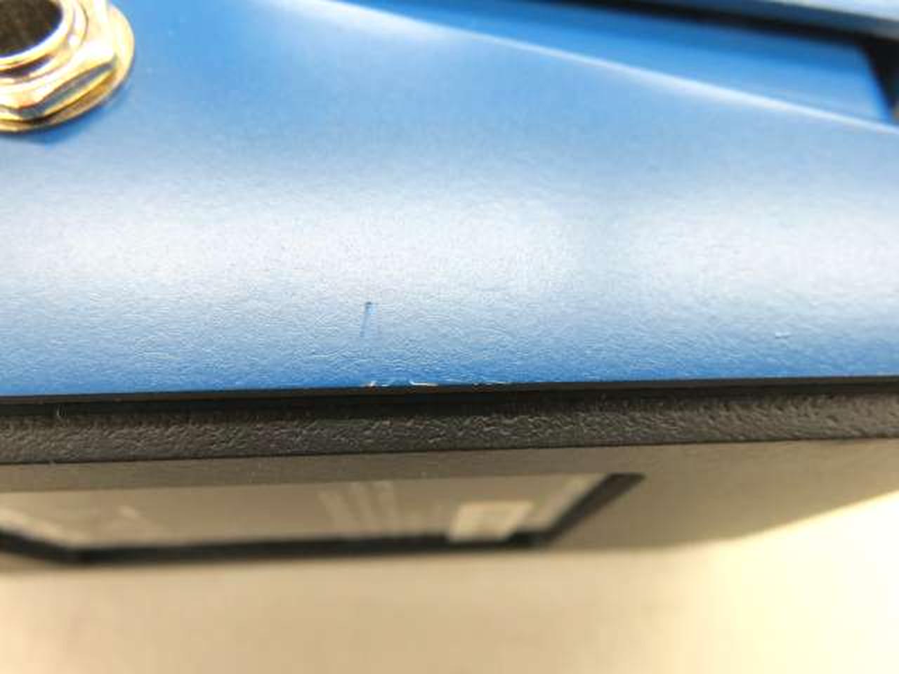 キズ、塗装はがれあり