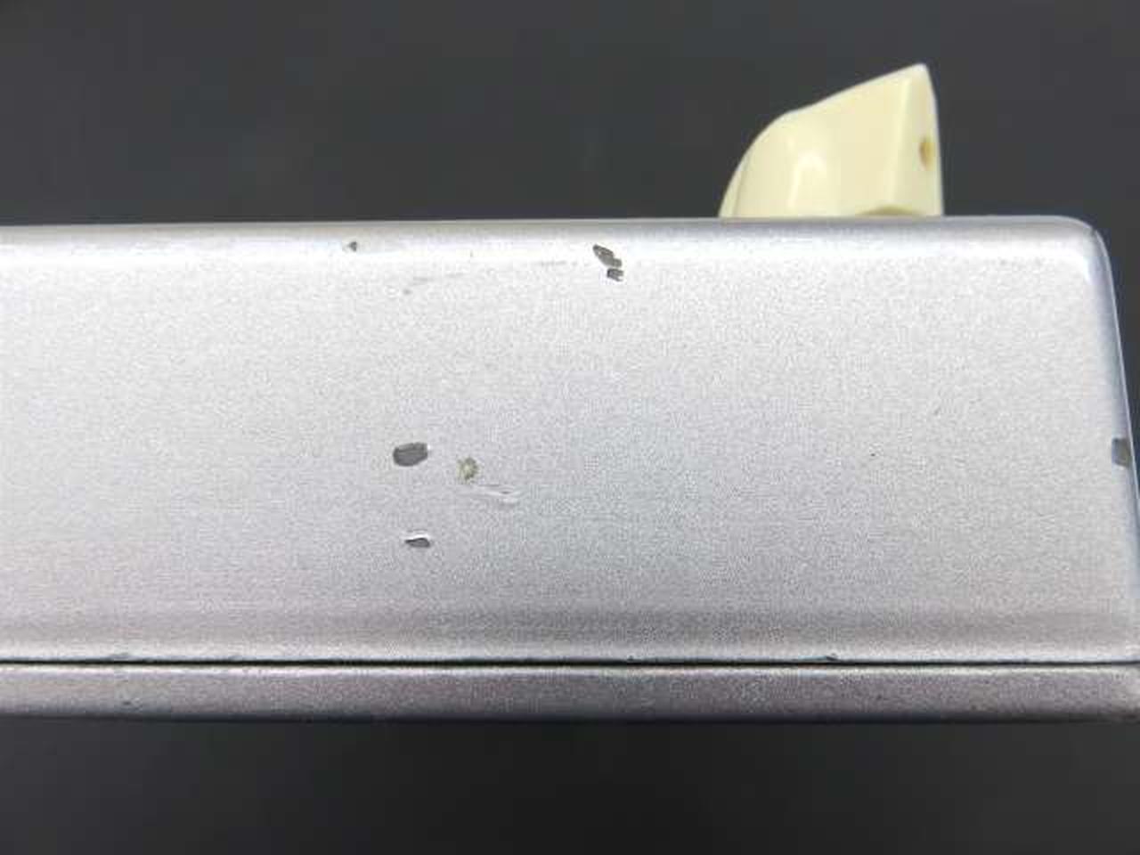 塗装はがれあり