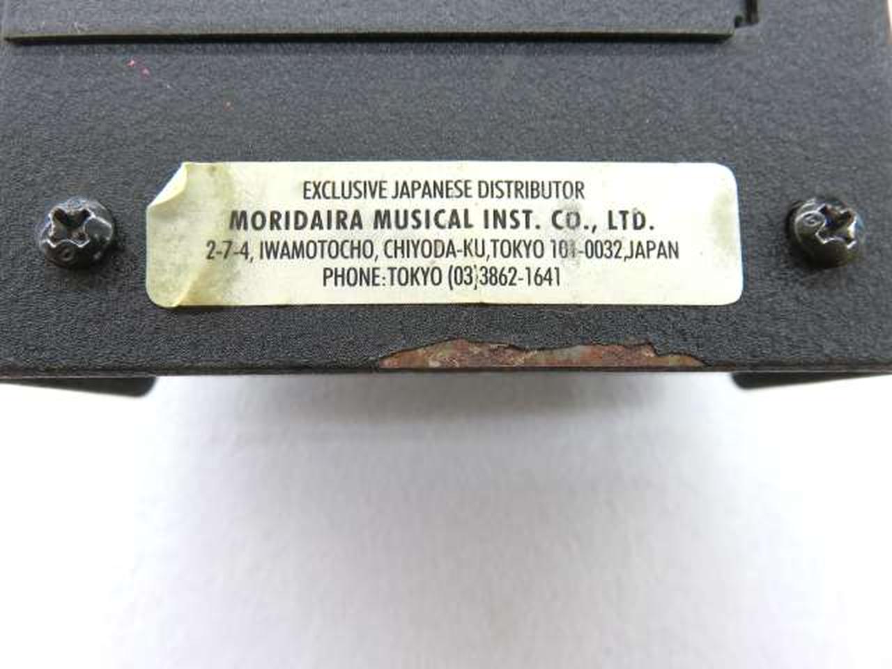 ラベル剥がれ、錆あり