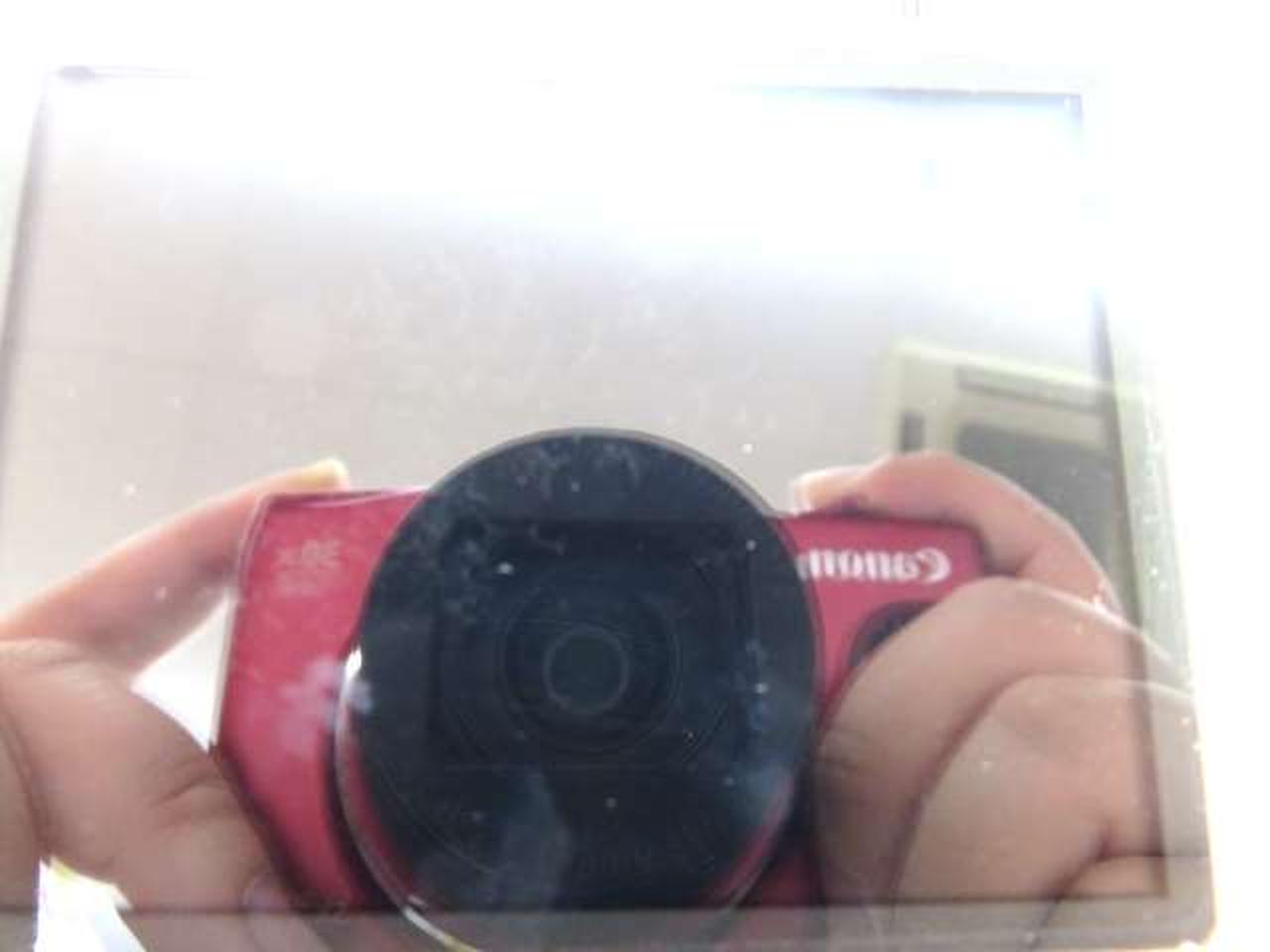 画面内にホコリあり