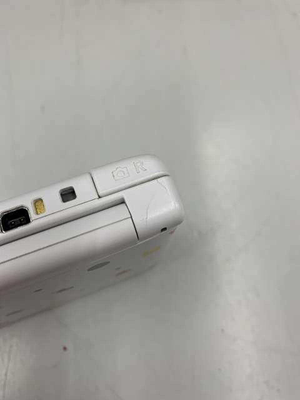 ヒンジにヒビあり