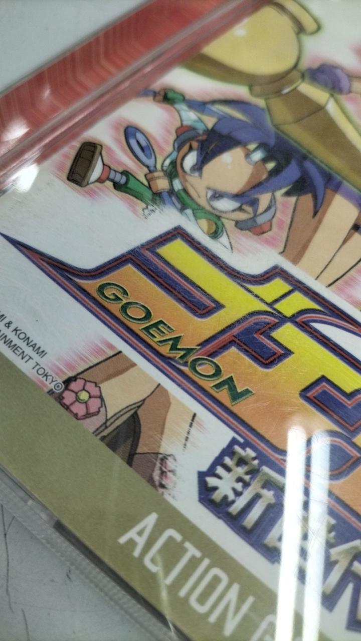 ケースに細かい傷多数あり