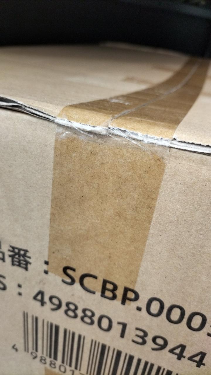 外箱未開封です