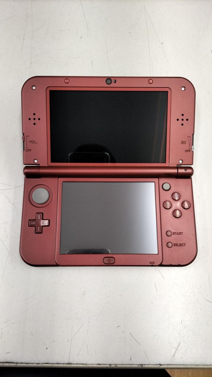 上画面のネジ穴隠し欠品