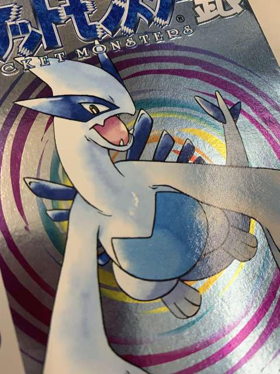 中心部に色剥げあります