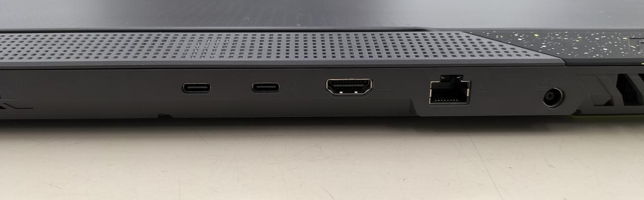 背面インターフェース