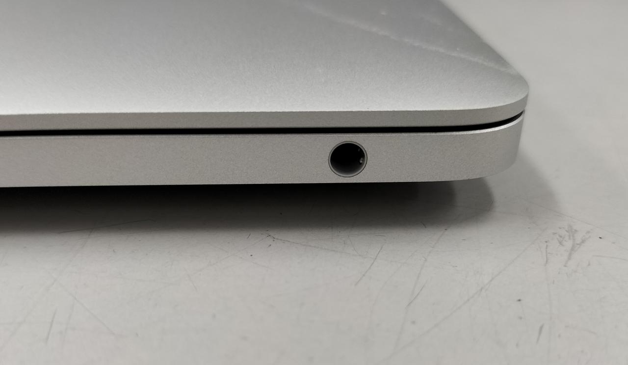 右側面インターフェース