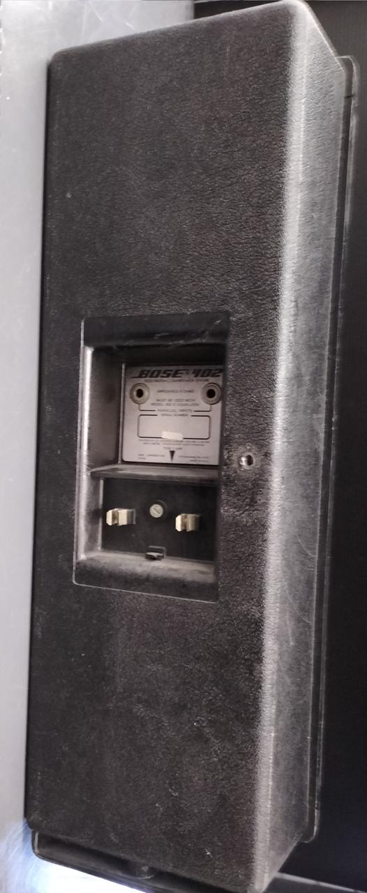 BOSE ブックシェルフスピーカー ボーズ、新ユニット採用のフルレンジ・ブックシェルフスピーカー