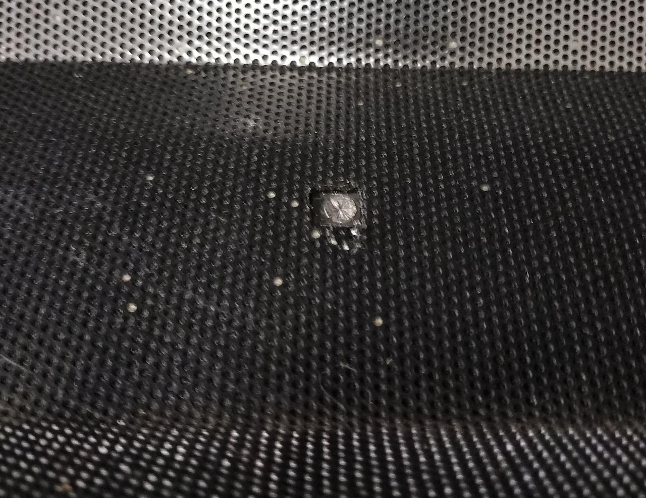 ネット留め具破損箇所