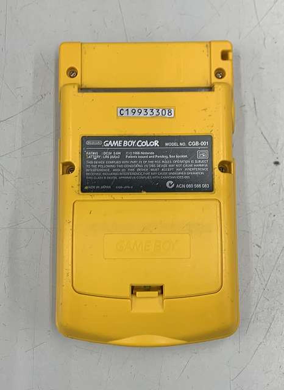 裏面にキズ多々あり