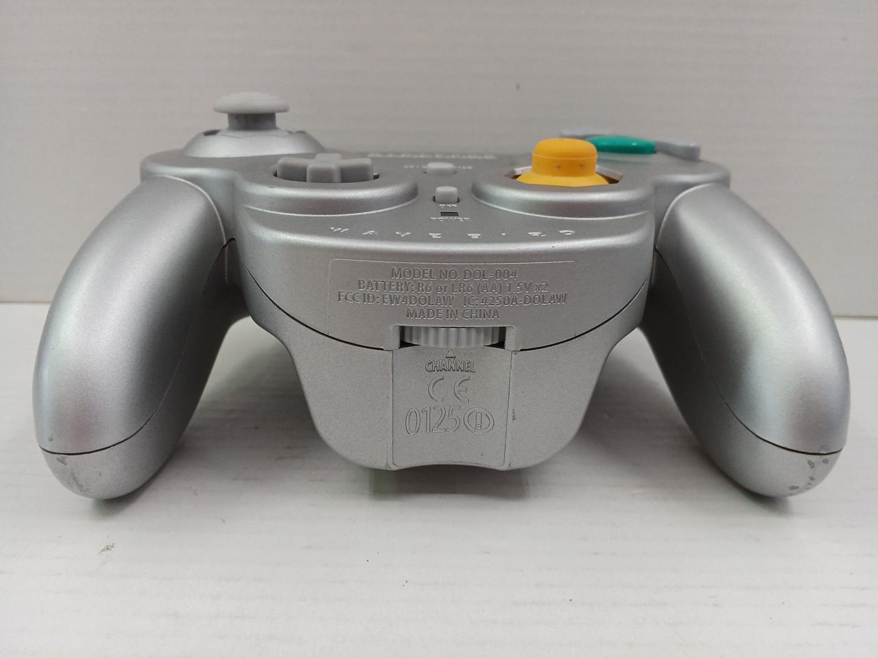 コントローラー_正面