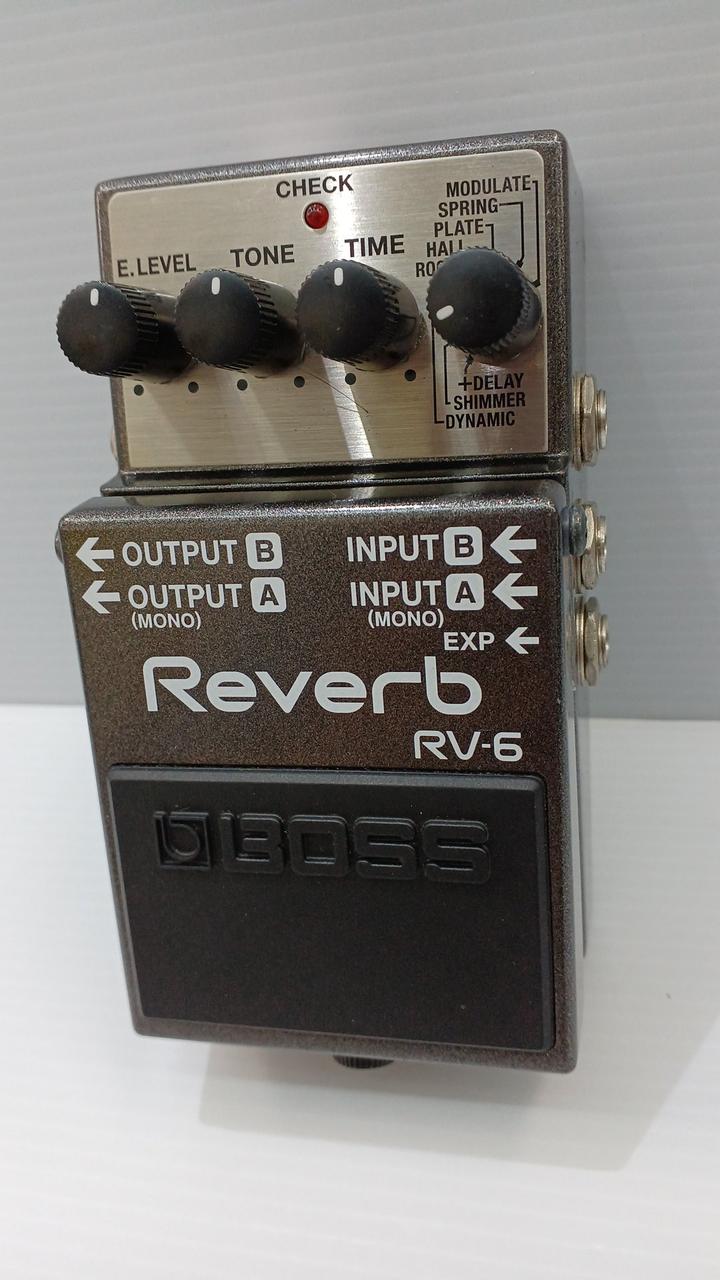 【ほぼ未使用美品】BOSS ( ボス ) / RV-6 リバーブ BOSS （ボス）RV-6 エフェクター リバーブ【1〜2日で発送】 RV6
