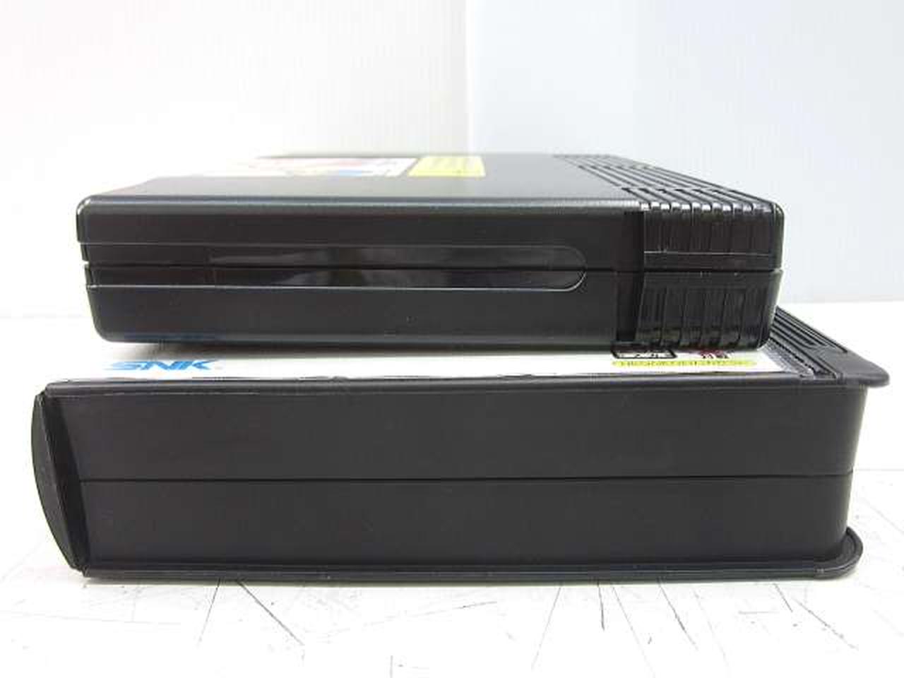 パッケージ&ソフト_側面1