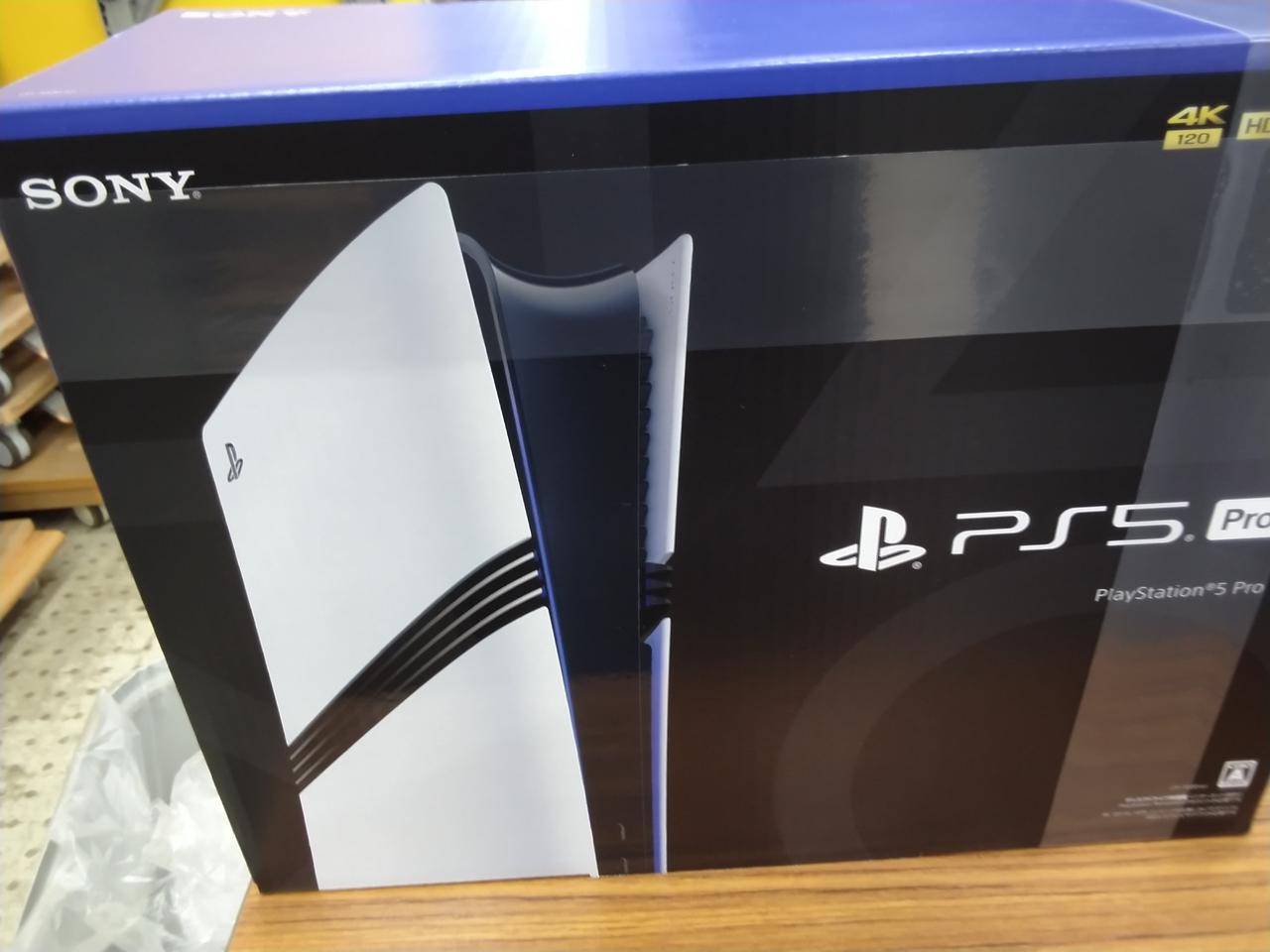 ps5pro 本体　※損傷有 ps5pro 本体※損傷有