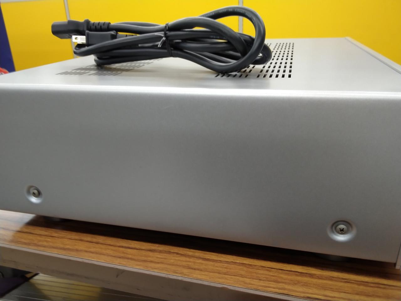 オンキョー　プリメインアンプ　A-977 シルバー ONKYO A-977（ONKYOオンキョーアンプA-977）