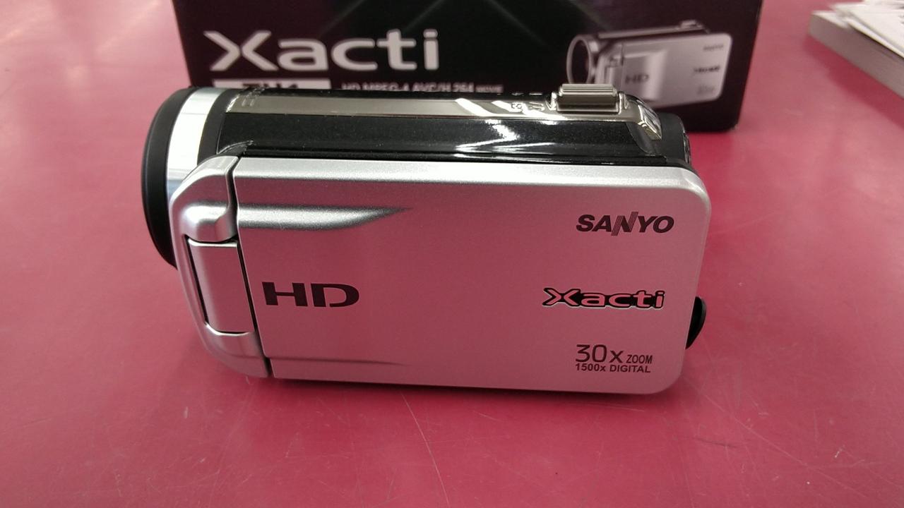 SANYO サンヨー Xacti DMX-HD1（H）デジタルムービーカメラ 51E0597DPDL._AC_SY200_QL15_.jpg