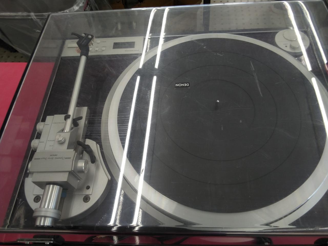 ダストカバーキズあります