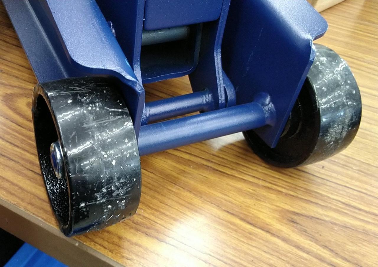 車輪傷みあり