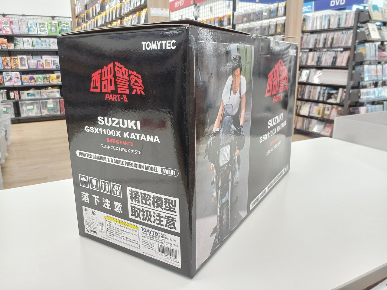 タカ様　REBOOT黒紺モッコリ　レアもの中古　Lサイズ2枚 CHROME HEARTS クロムハーツ（原本無） SNEAKER MID TOP LTHR