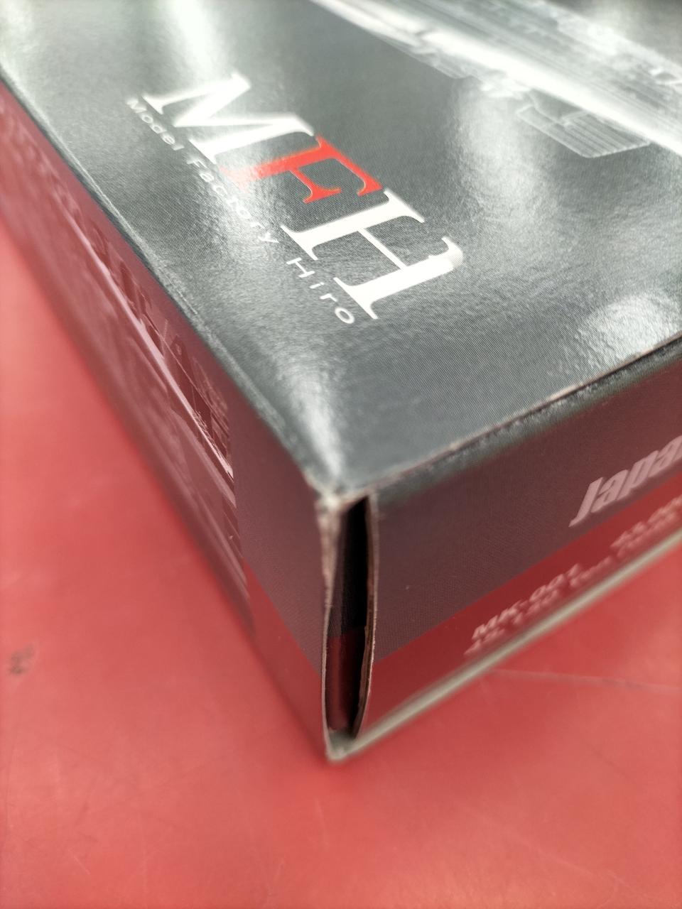 箱の角にスレあり。