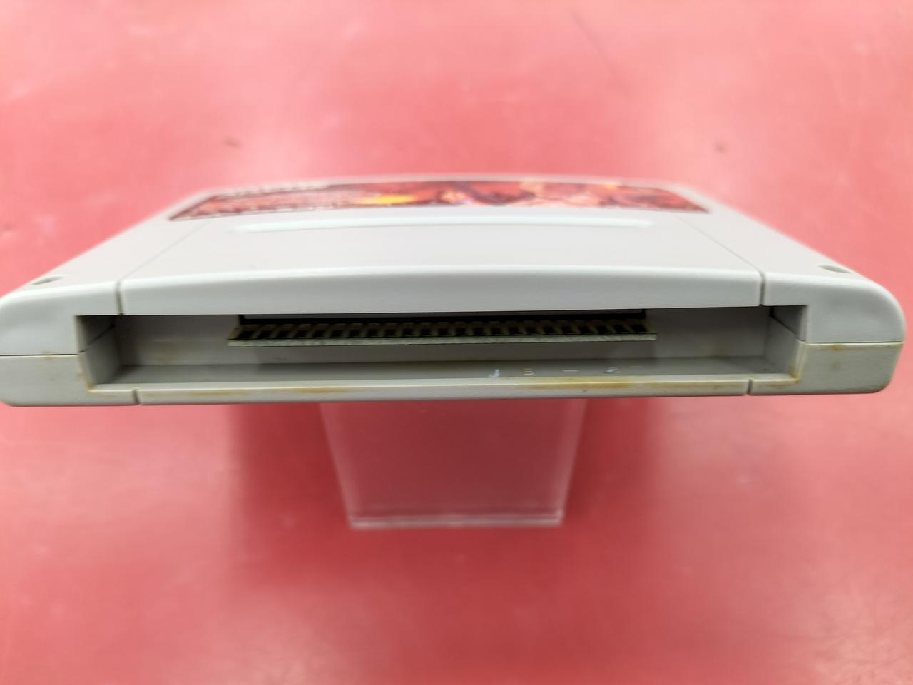 変色している部分あります。