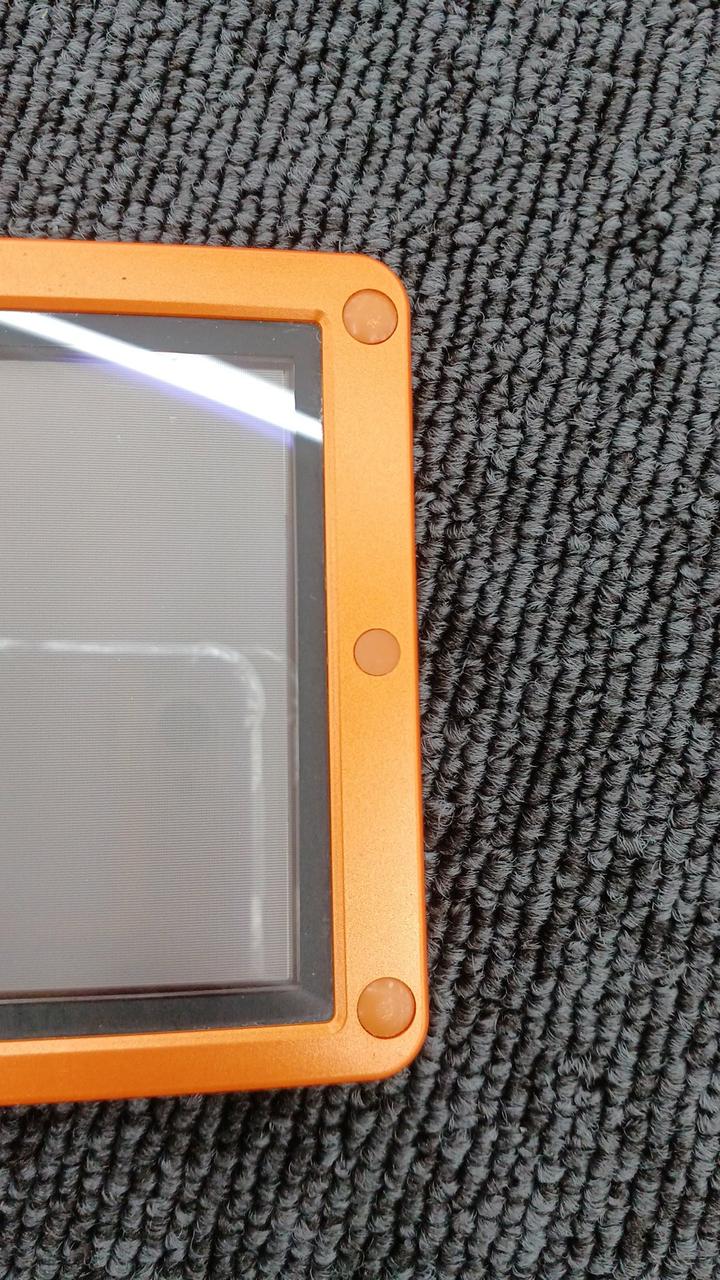 ゴム部分にベタつきあります。