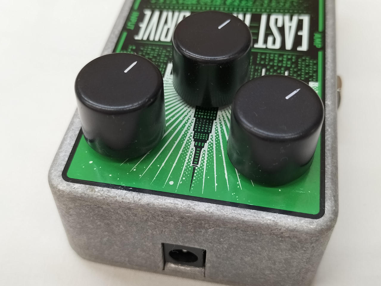 美品　エレクトロ・ハーモニクス　TURNIP GREEENS エフェクター Amazon | electro-harmonix エレクトロハーモニクス マルチ