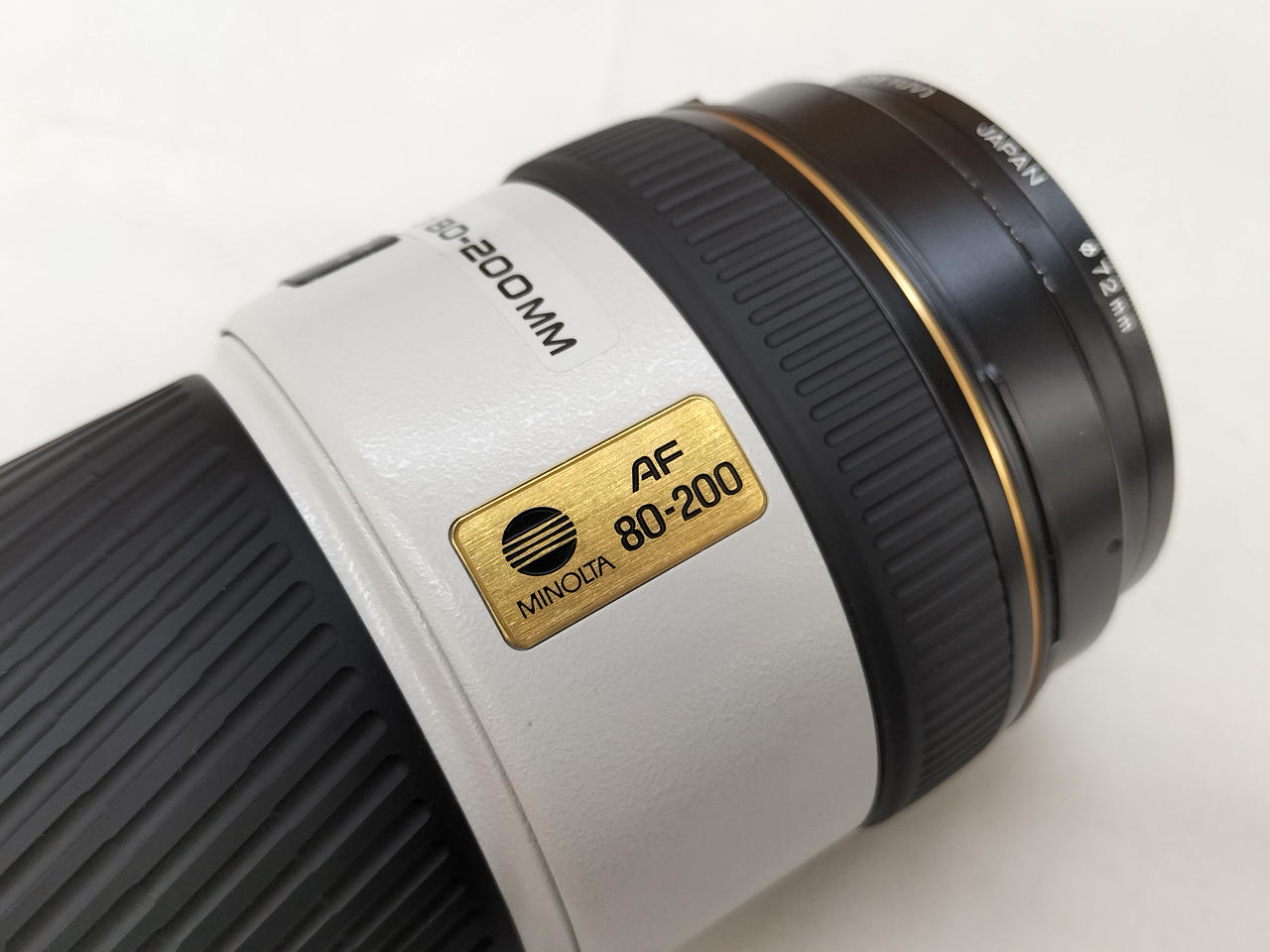 【美品】元祖実用AF。MINOLTA α7000＋レンズ・フラッシュ・ストラップ 美品】元祖実用AF。MINOLTA α7000＋レンズ・純正ストラップ