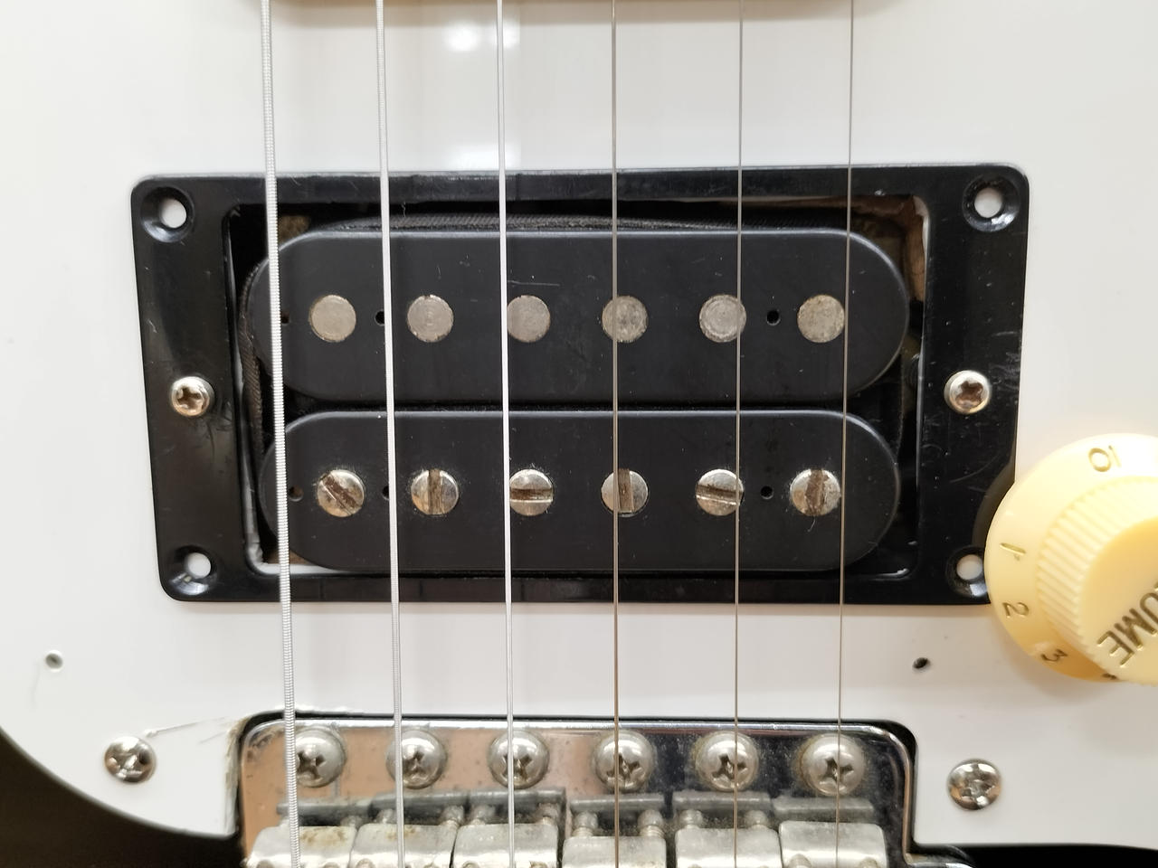 名器・希少デッドストック Cranky クランキー エレキベース Amazon | 4弦エレクトリックベースギター、アクティブパッシブ