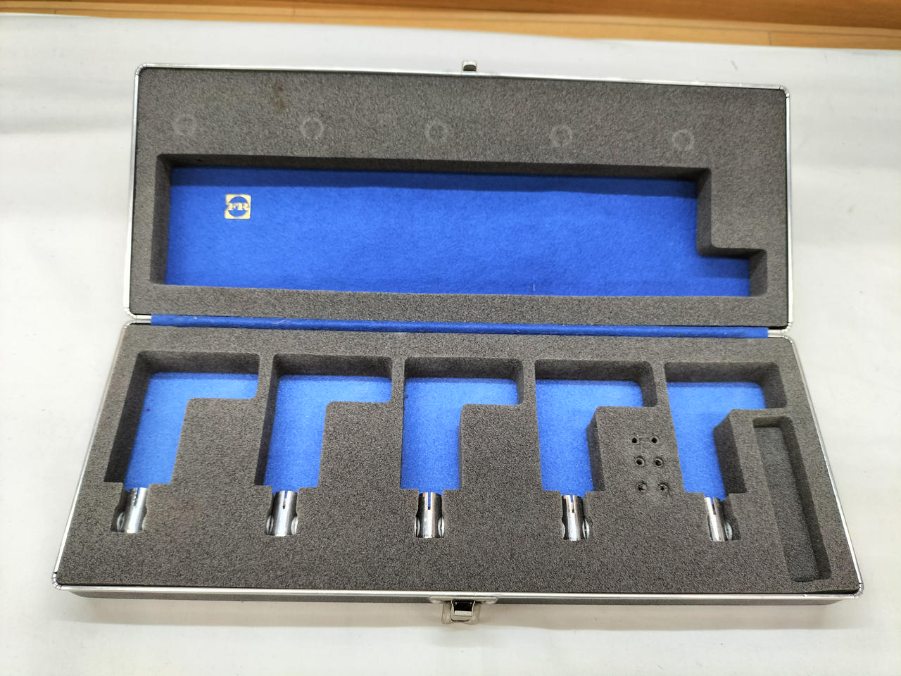 fidelity research K-5 ケース カートリッジキーパー Fidelity