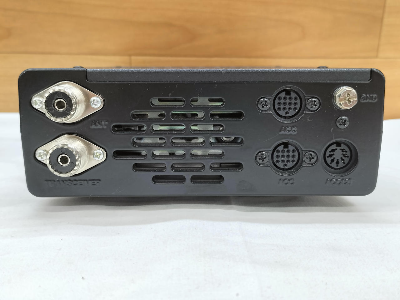 アイコム　アンテナチューナー　AT-180　アイコム　ICOM Icom AT-180 Amateur Automatic Antenna Tuner at180