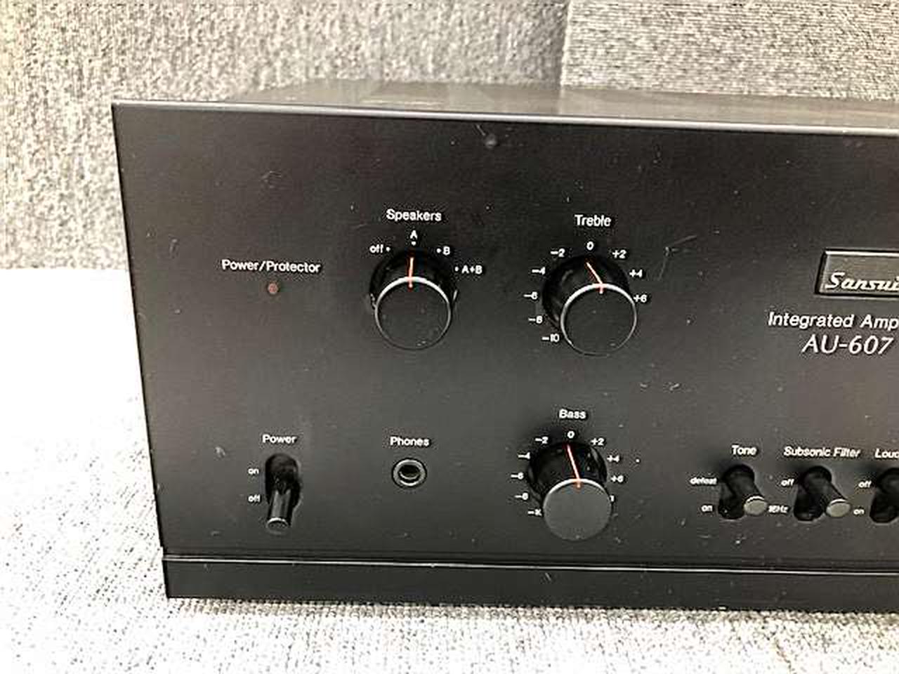 Yuu様　sansui サンスイ アンプ AU-607 中古美品 2025年最新】Yahoo!オークション -サンスイ アンプ 607の中古品