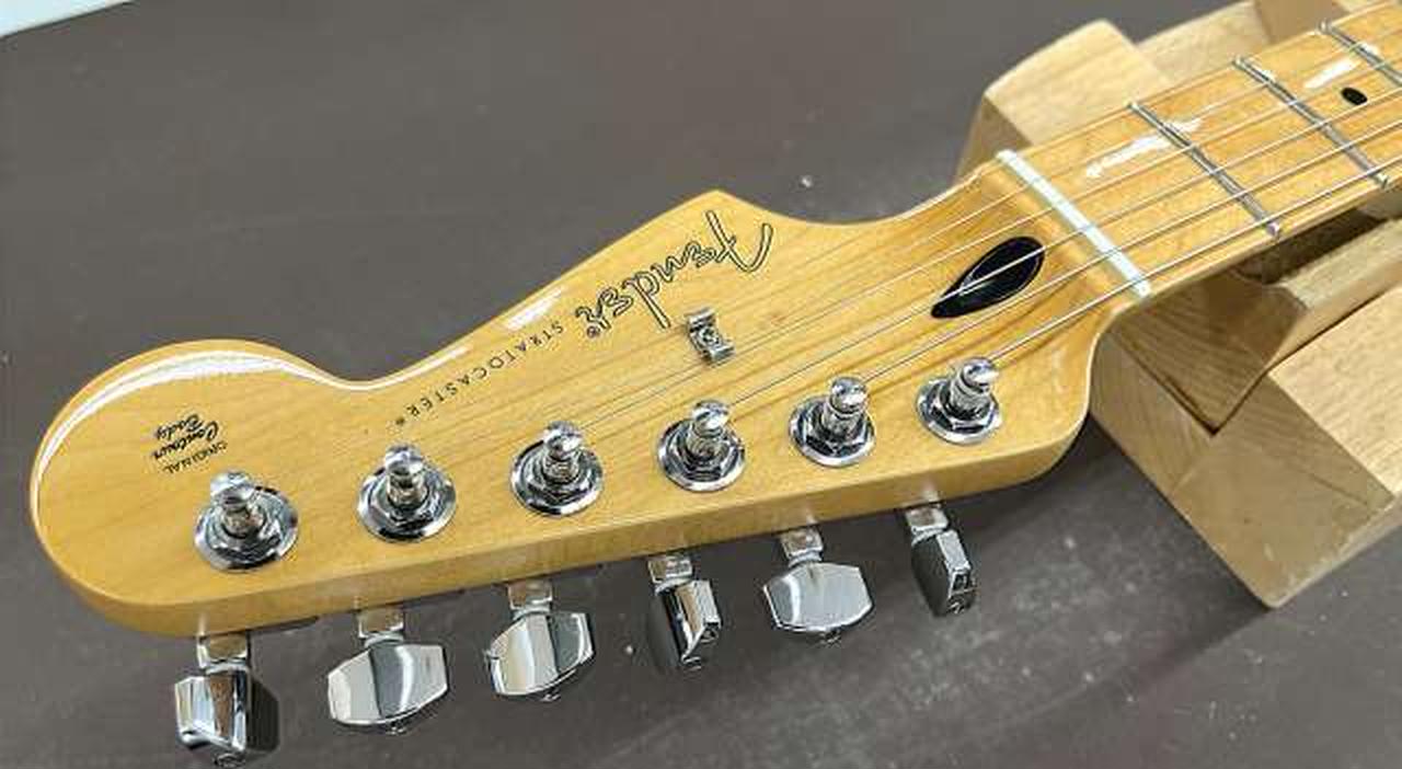Fender / Made in Japan Hybrid 60s Stratocaster HSS Charcoal