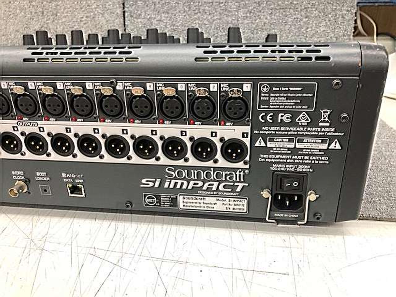 Soundcraft vi4 ハードケース付デジタルミキサー m0j98765